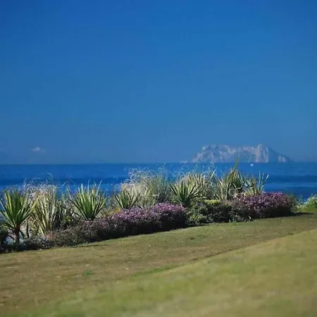 111 - 2 Beds Private Pool Apartament